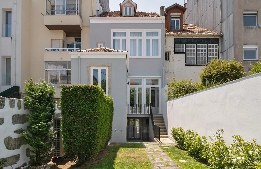 Oporto Comfort Charming Cedofeita - Free Parking-1